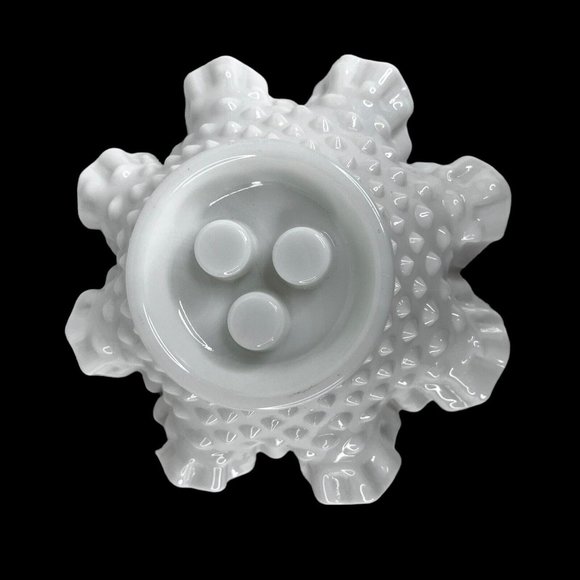Fenton White Hobnail Epergne 3 Horn Milk Glass Ruffled Trumpet Vase Crimped VTG - Picture 10 of 13
